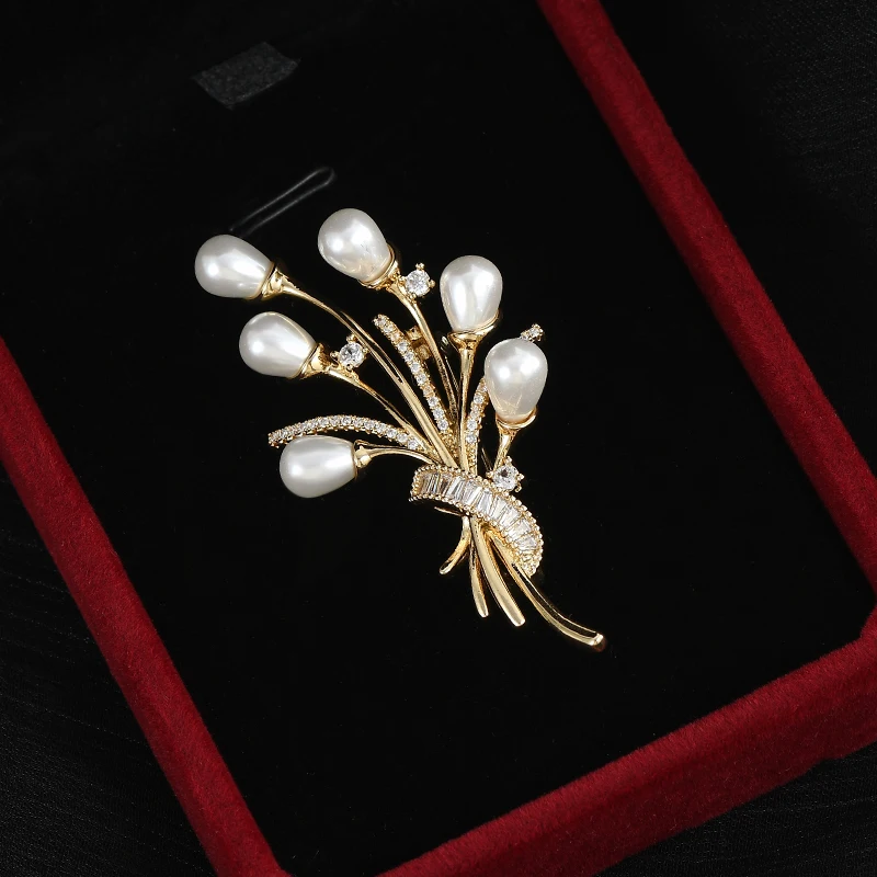 Japan and South Korea Fashion Elegant Pearl Flower Bundle Brooch Creative Zircon Suit Cheongsam Pin Brooch Accessories Wholesale