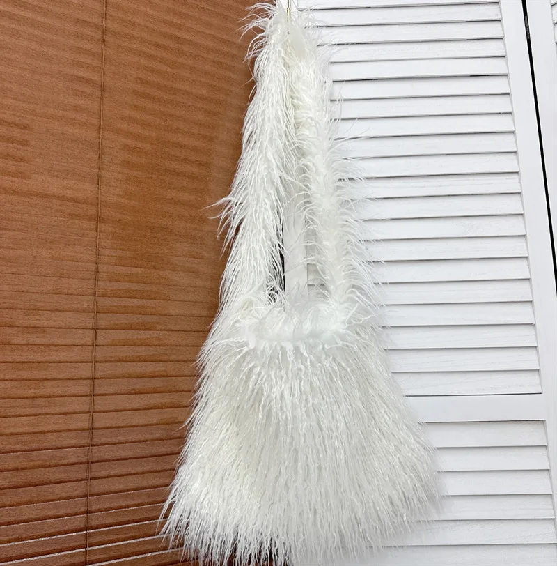 Women Soft Plush Hobos Y2k Shoulder Bags Winter Furry Ladies Clutch Purse Handbag Fashion Female Underarm Bag Hasp