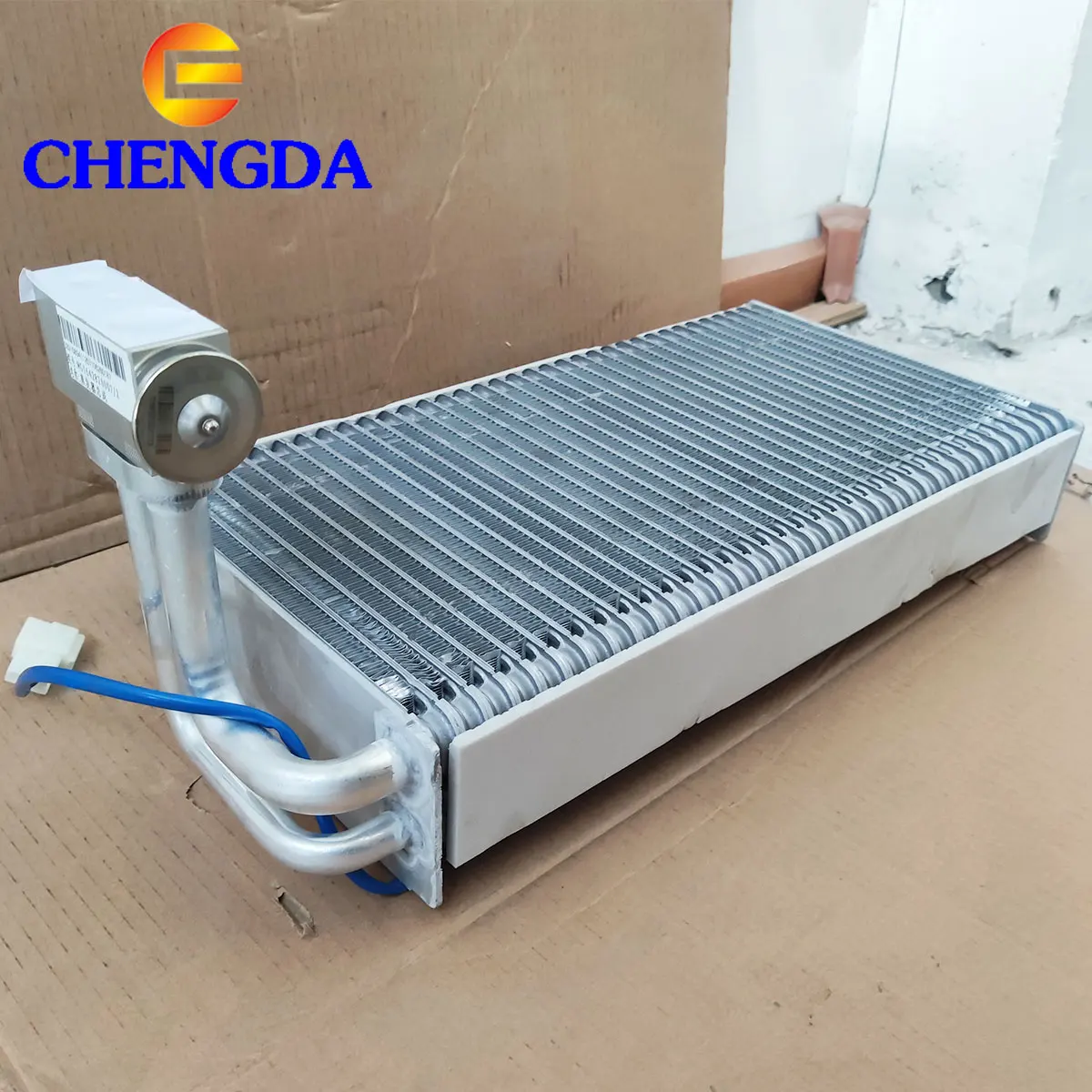 Запасные части Sinotruck WG1642820005 Портативный испарительный