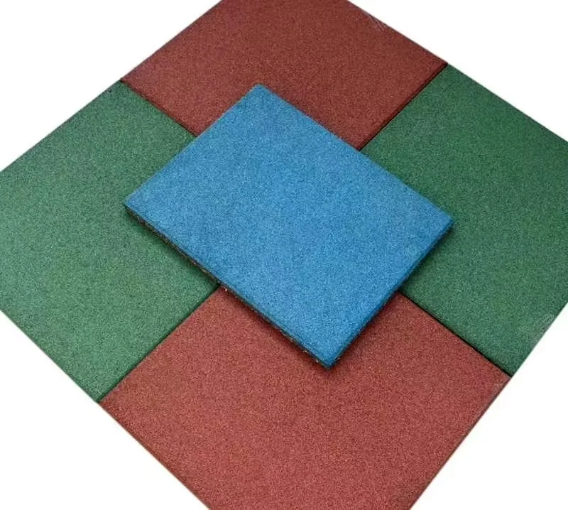 Hot Sale EPDM Rubber Flooring Granules Customizable Size SBR Sport Mat Tiles for Gym and Playground Rubber Tiles