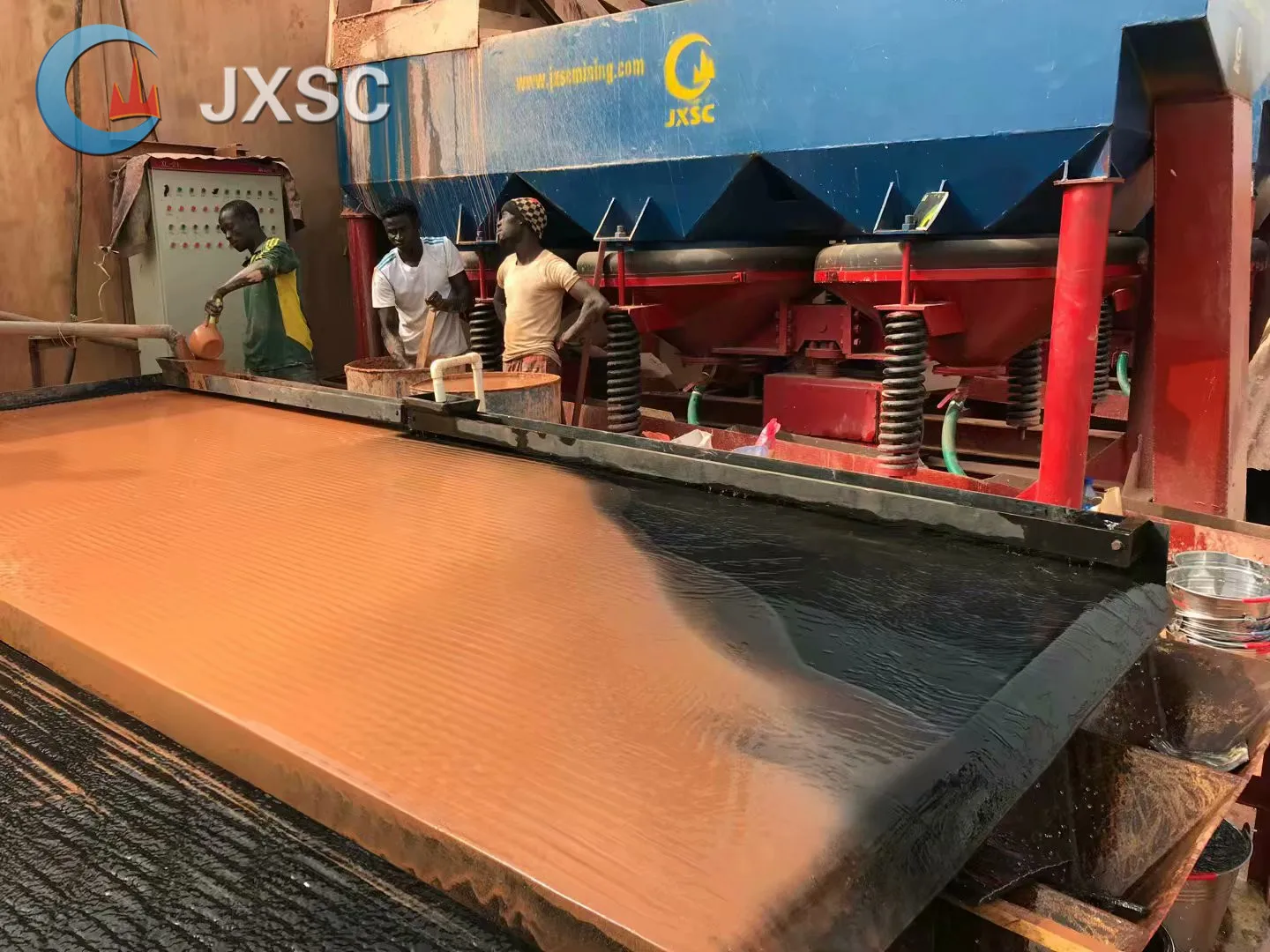 15-20TPH Coltan Tin Process Separator Plant Gold Gold Mobile Jig Concentrator Mining Machine