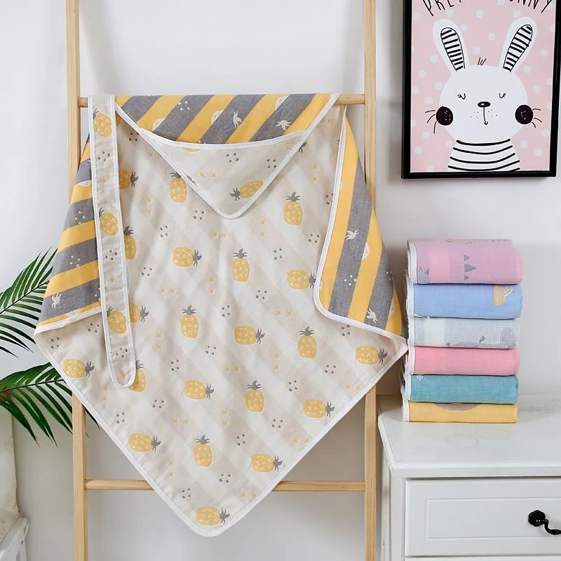 Hot Sale Fashion Organic Cotton Jacquard Carton Pattern Kids Muslin Hooded Gift Towel For Children