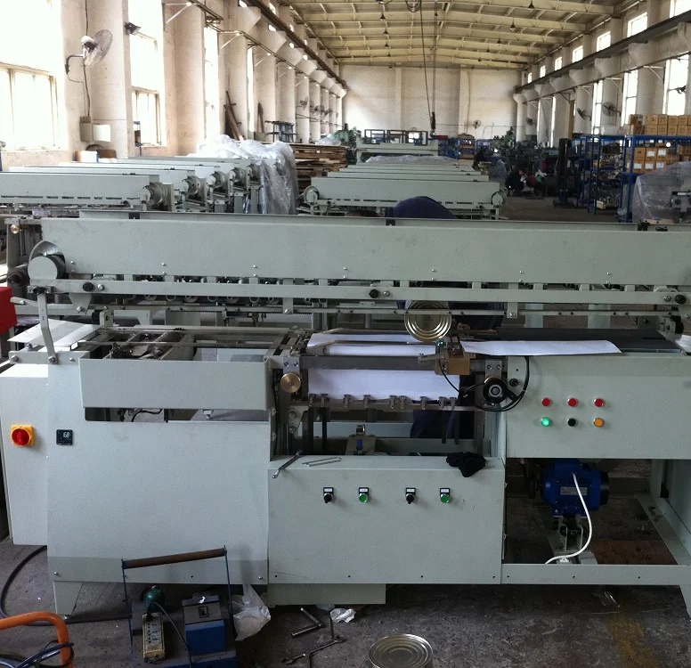 Fully automatic metal can tin labeling machine