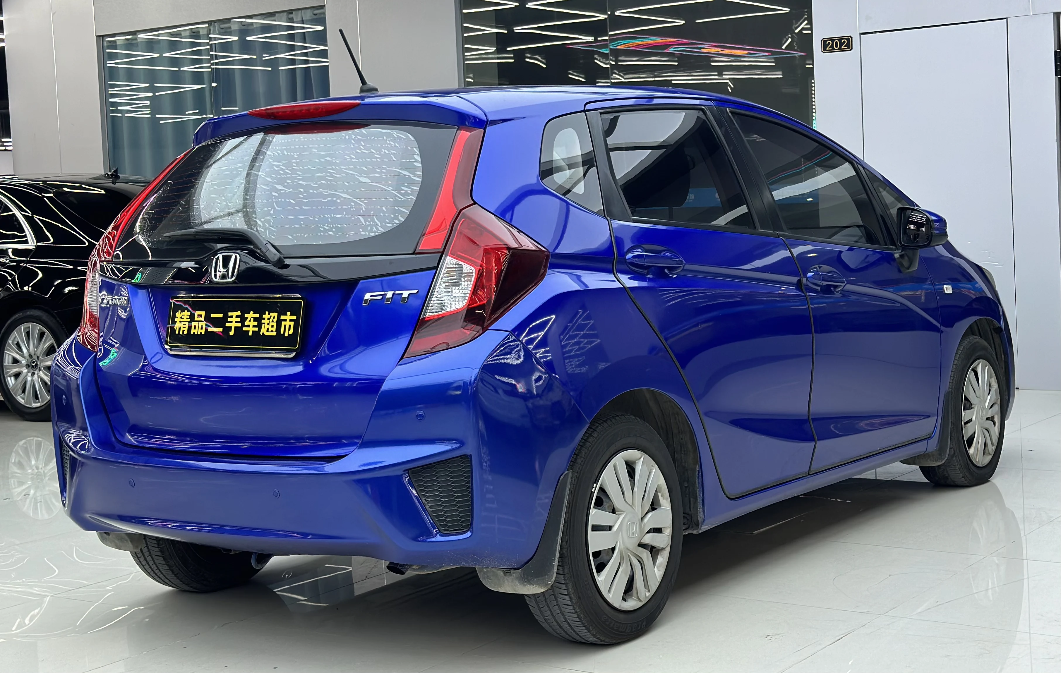 2017 HONDA FIT 1.5L CVT Automatic Sunroof good condition good engine used cars family car