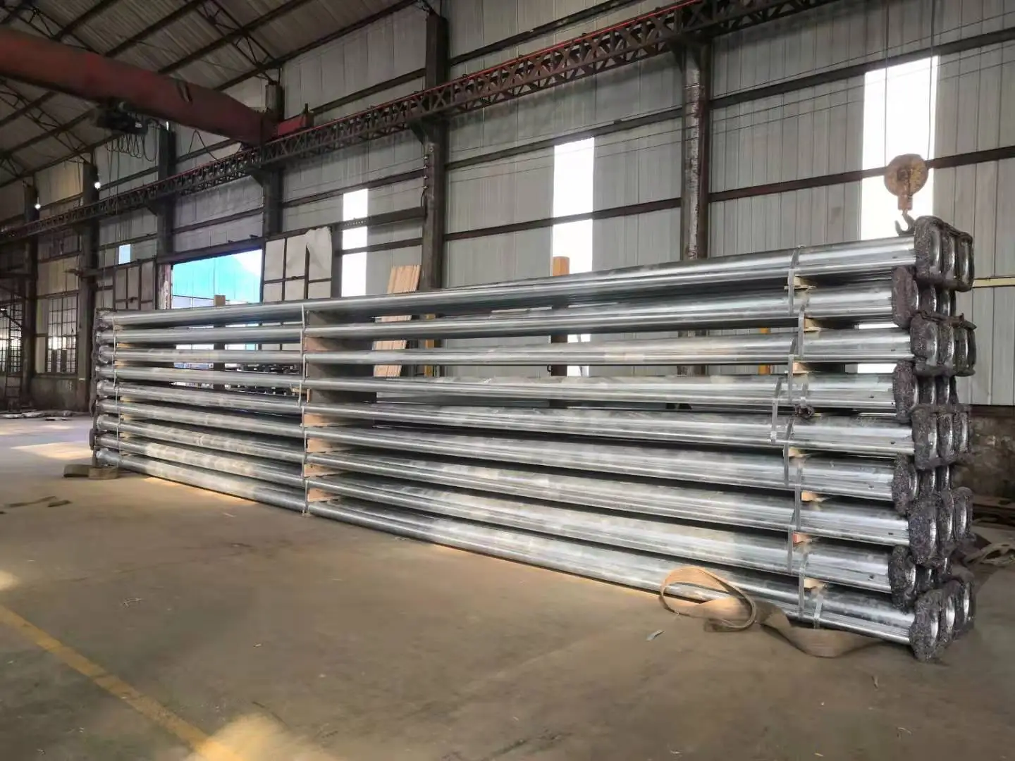 12m Polygon Street Light Pole 4mm hot dip galvanized lamp post, lamp column