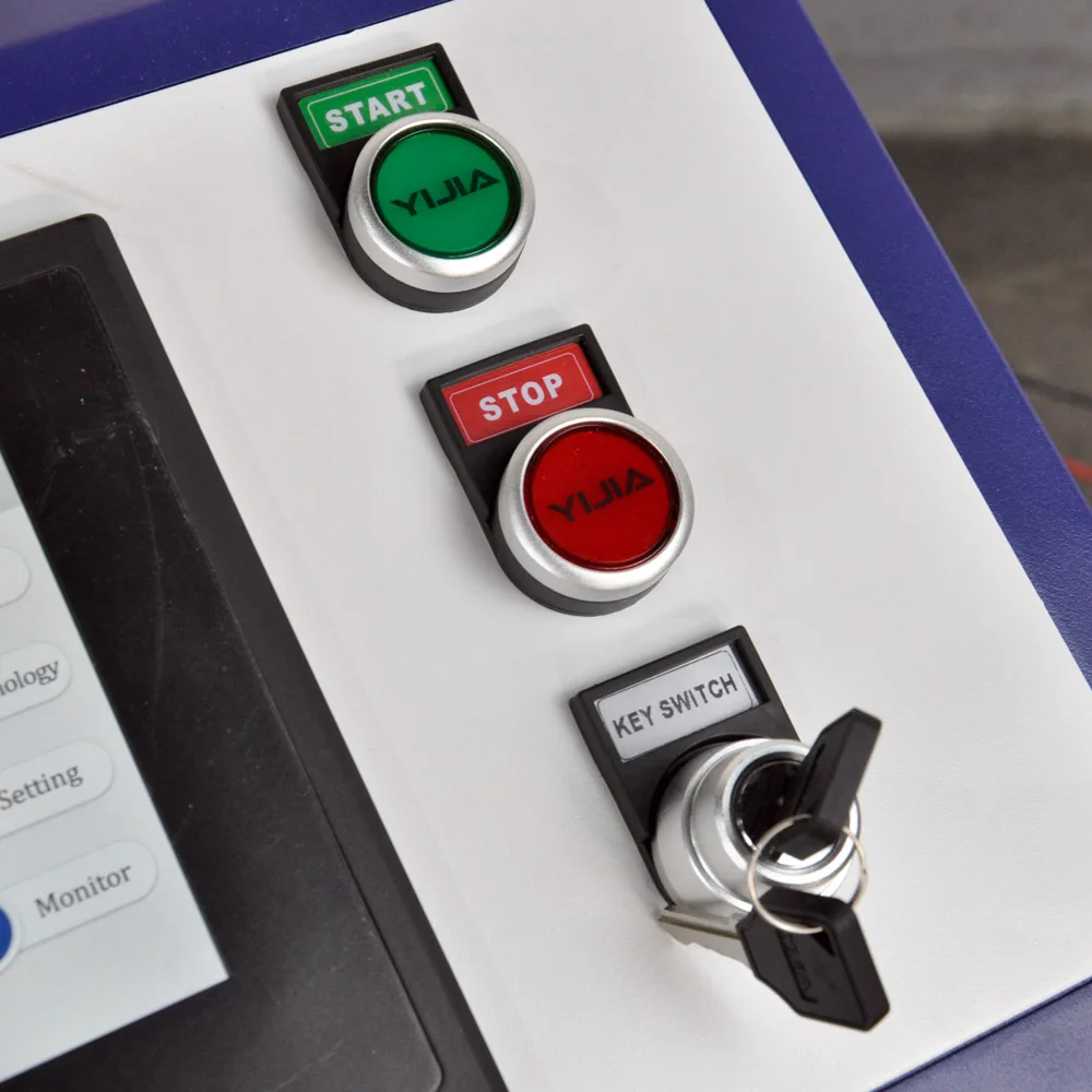 4 in 1 Portable 3000W Handheld Laser Welding Machine Automatic with Raycus/IPG Source for Welding Cutting Cleaning Seam Cleaning