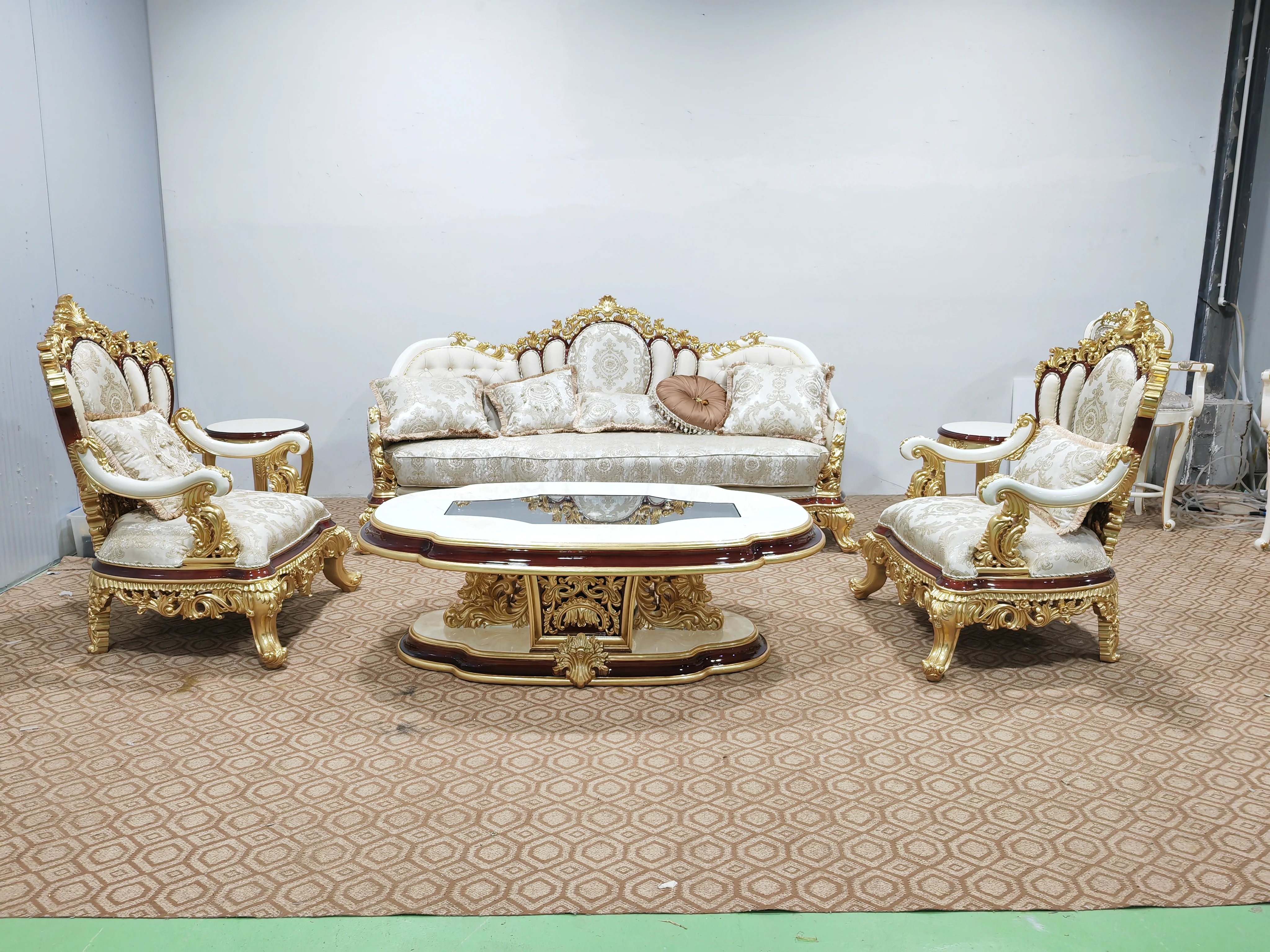 European style royal victorian vintage classic sofa furniture luxury classic carved solid wood sofa set