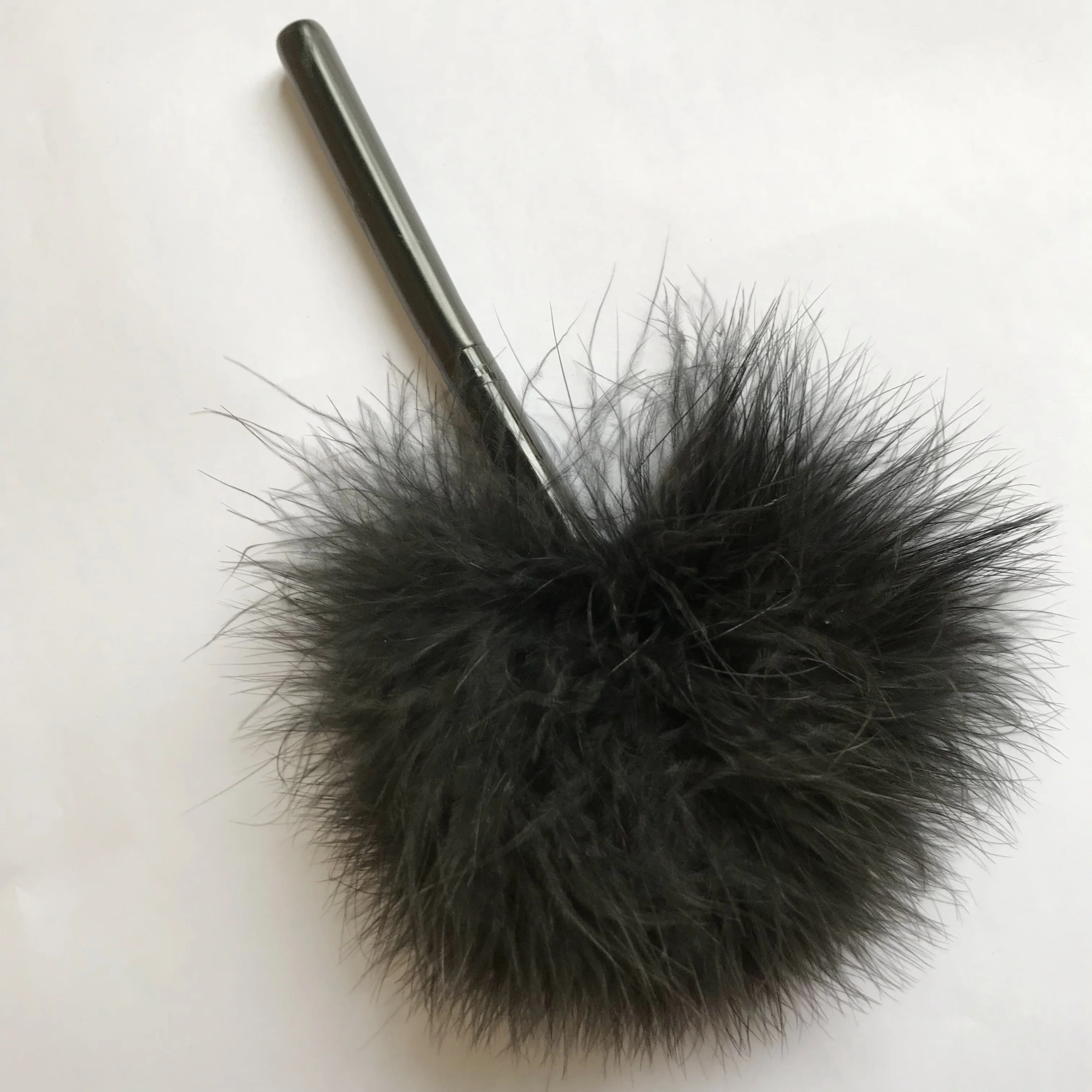 Private Label Small Quantity Accepted Fingerprint Useness Black Color Marabou Feather Brush