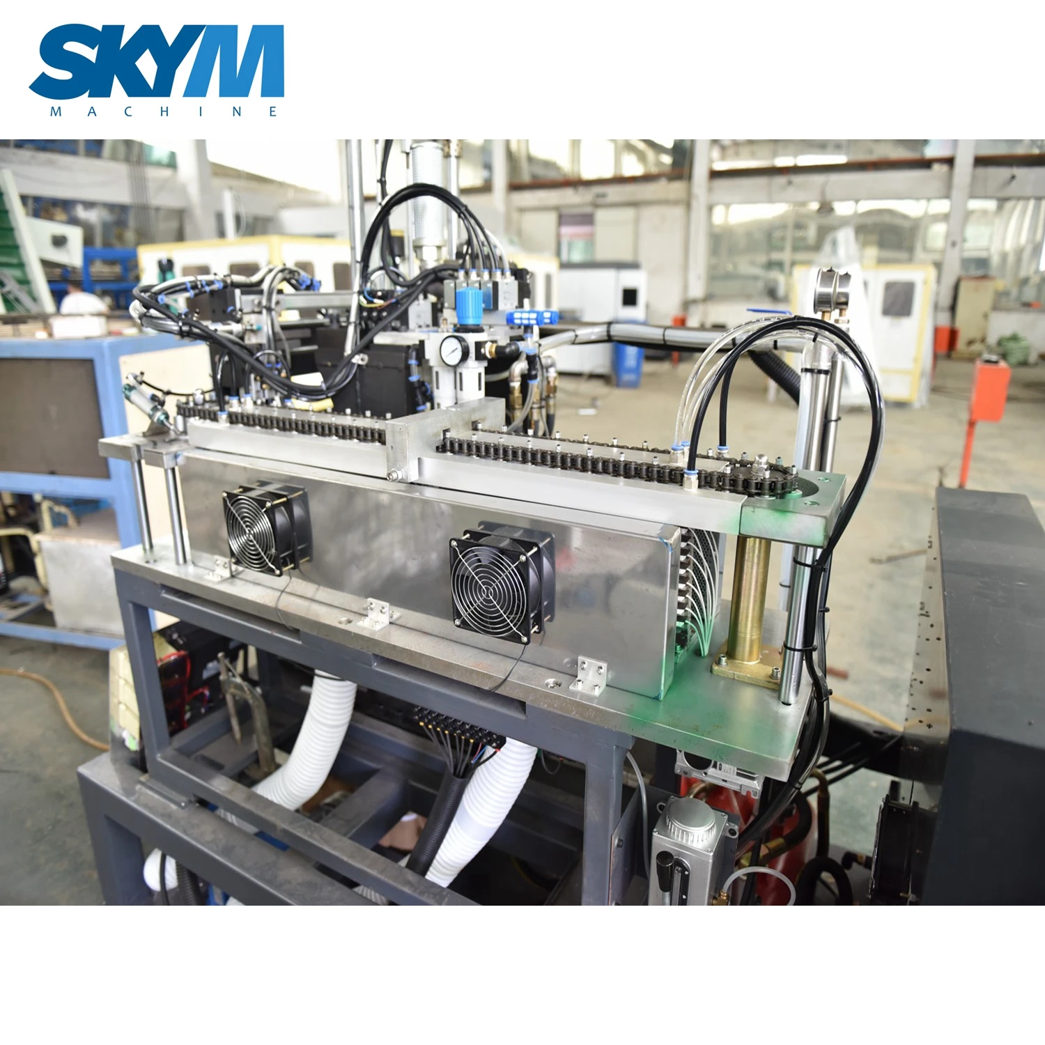 Complete Automatic PET Preform Plastic Bottle Blower Molding Machines Equipment