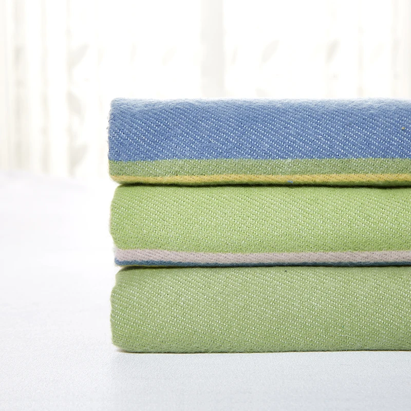 
 Лидер продаж, 100% Полиэстеровая полосатая саржевая ткань для пальто  