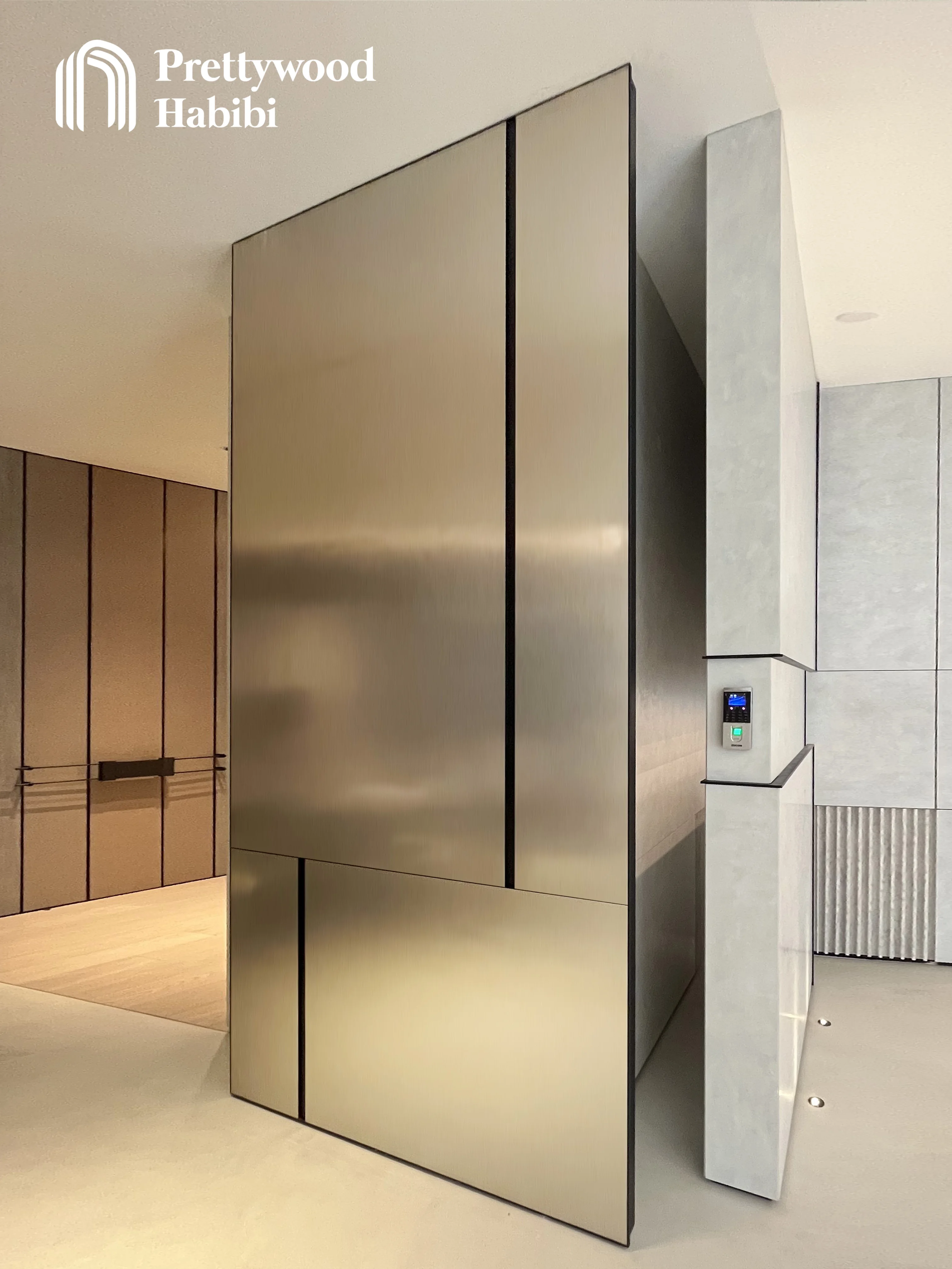 China Factory High Quality Villa House Golden Mirror Panel Steel Security Door Main Home Door