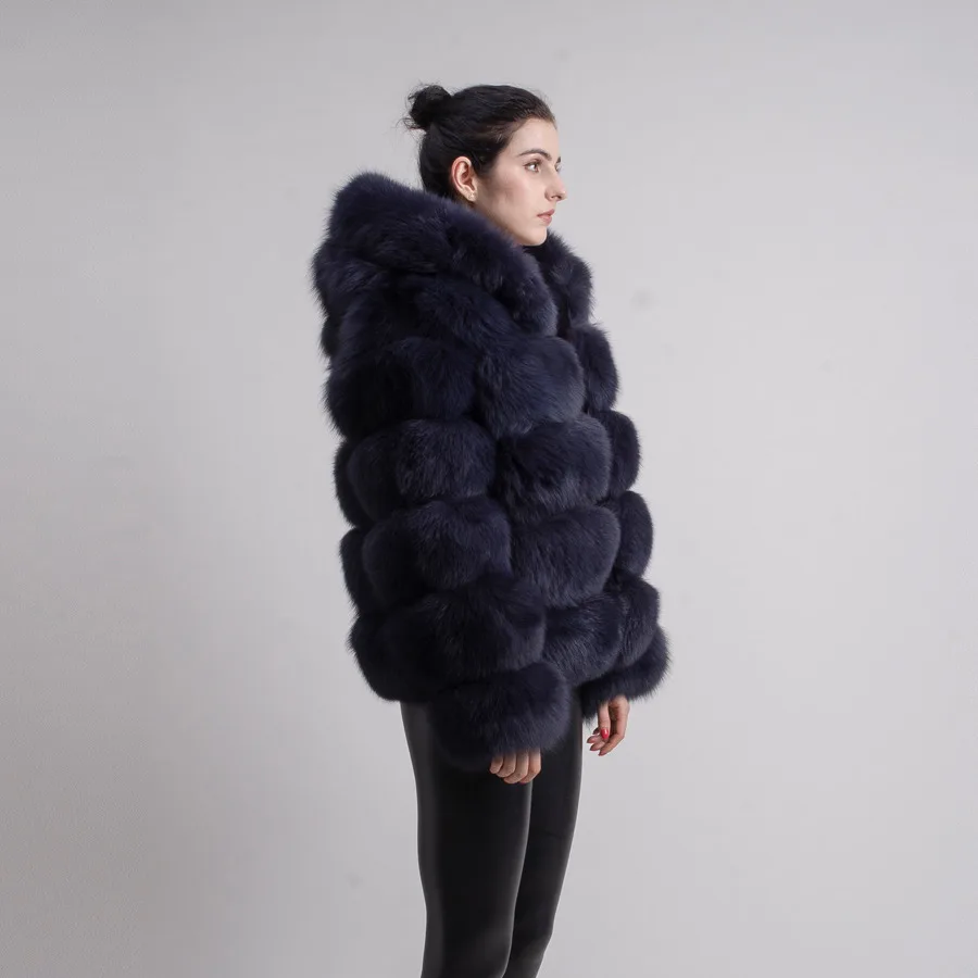 QIUCHEN QC8143 new arrival women coat winter real fox fur coats hood jacket natural fur clothes hot sale