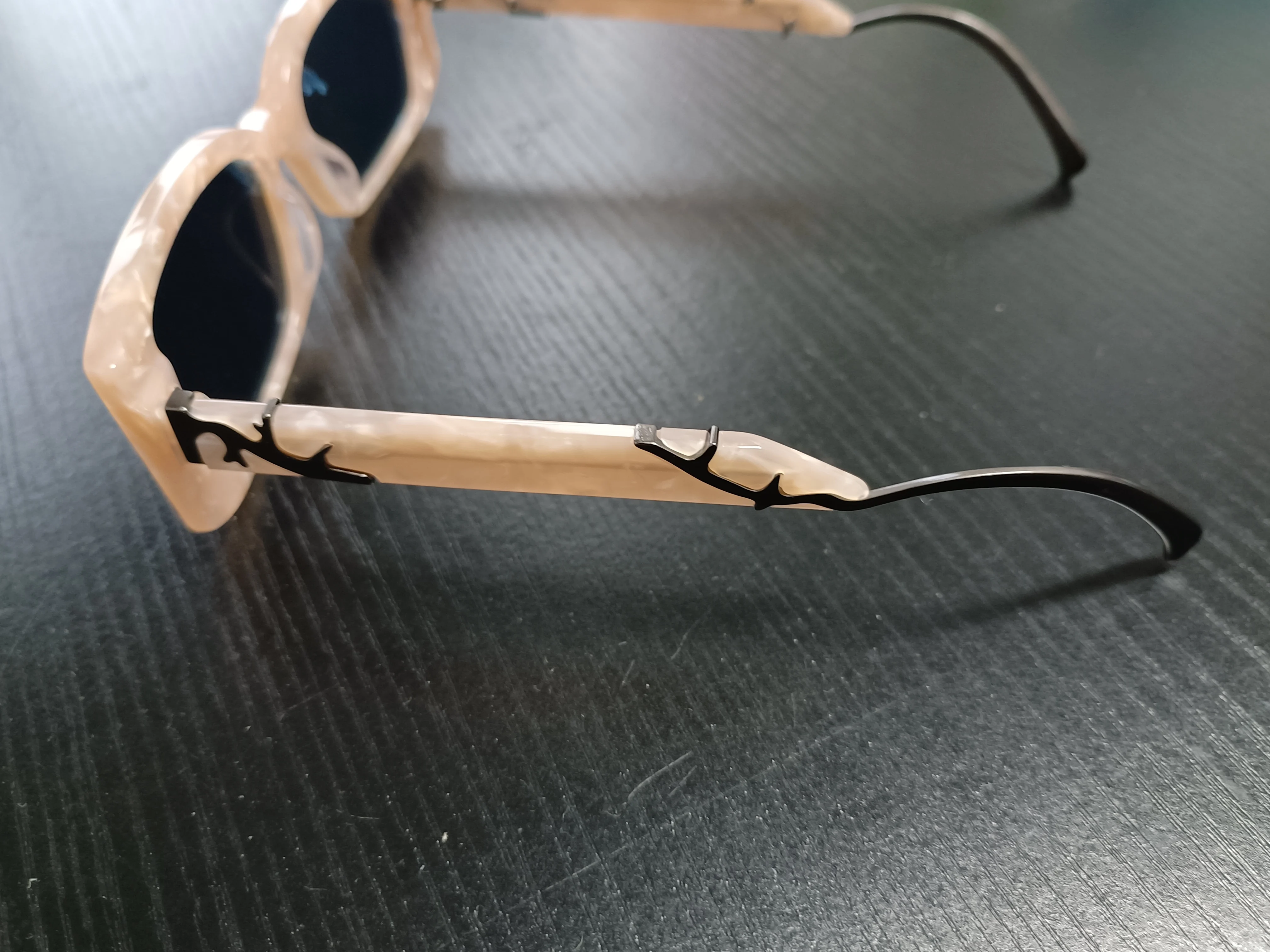 custom mold shaped top quality acetate frames and metal premium sunglasses square eyewear custom sunglass mold