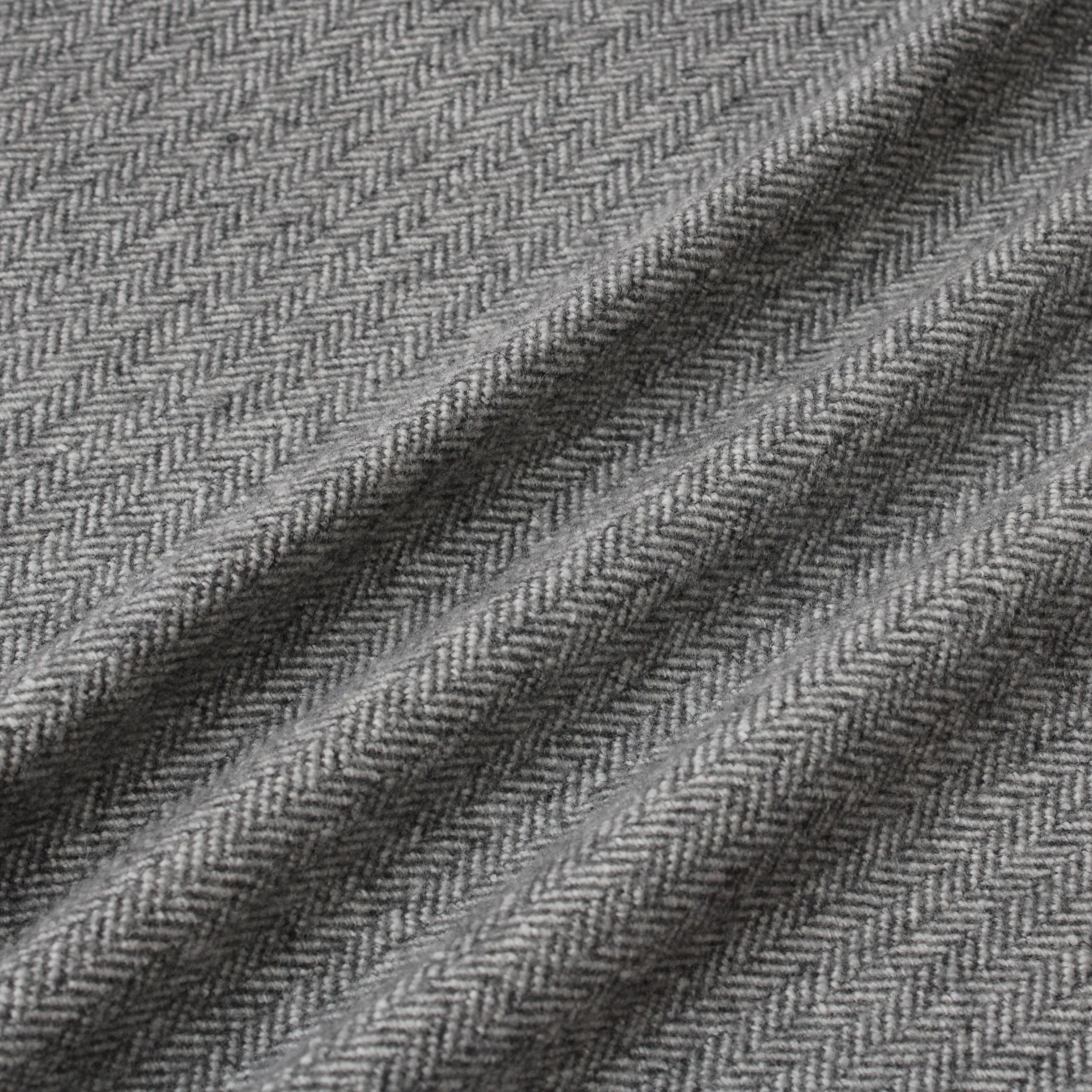 24 Winter Fall Hot Fashion Best Seller In Stock Classic Style Herringbone 98% Wool Blended Fabric for Lady Men Suit Dress