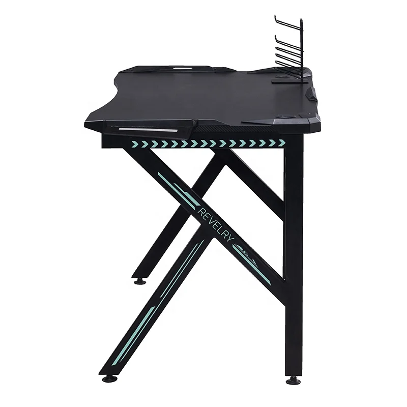 2023 Hot Selling  Good Quality PC Computer Gaming Desk Gaming Table With Wire  Earphone Support