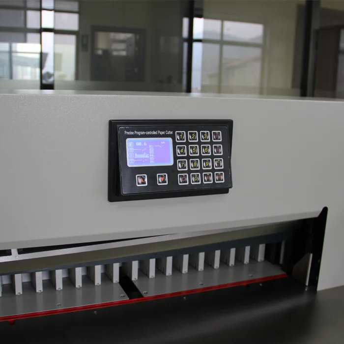 7208HD Big format industrial automatic paper cutter machine for post-printing