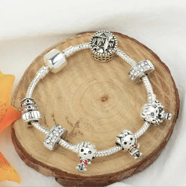 Harry Silver Charm Bracelet with Acceptance Letter Envelopes