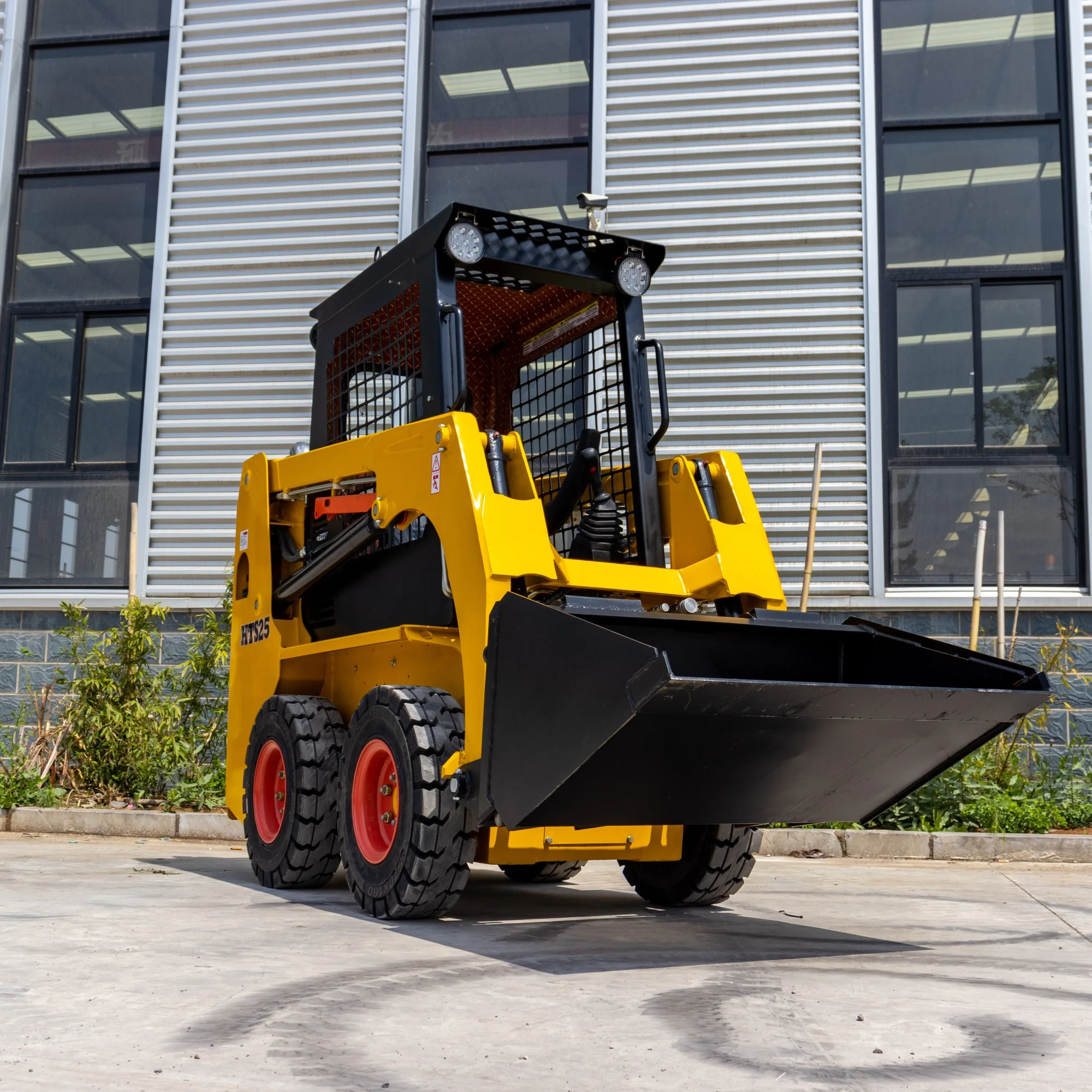 HTS25 skid steer loader mini skid steer CE/EPA China wholesale skid steer mini loader bucket for sale