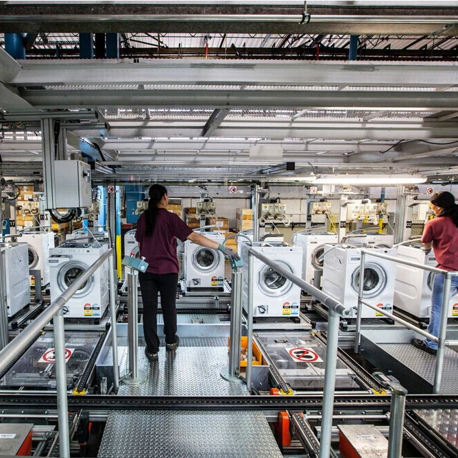 Full Automatic Anti -Static Wave Wheel Washing Machine Assembly Line With Slat Chain