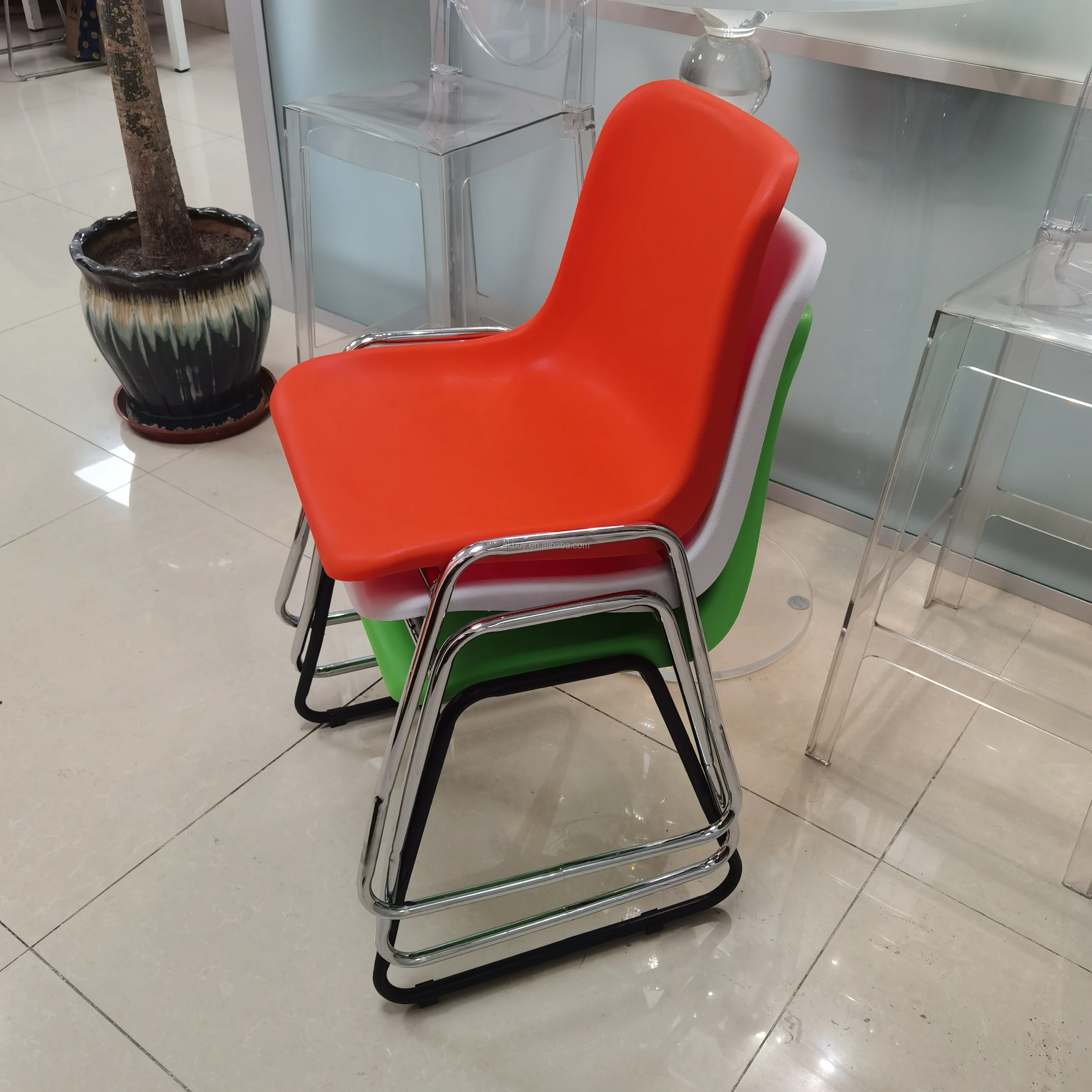wholesale modern high quality Multi-color custom plastic seat metal Sled leg simple Nordic home dining room chairs Stools