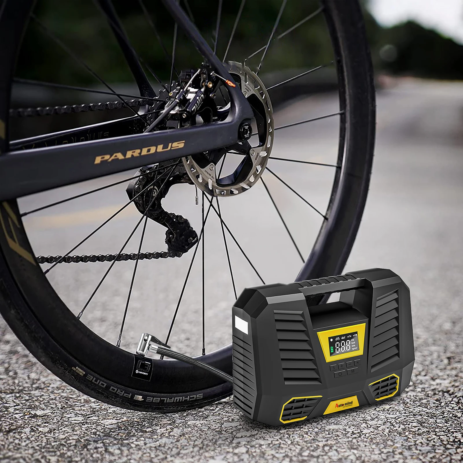 High Quality 12v Portable Tyre Pressure Digital Car Air Compressor Inflator Wireless Car Air Pump Tire Inflator with LED Light