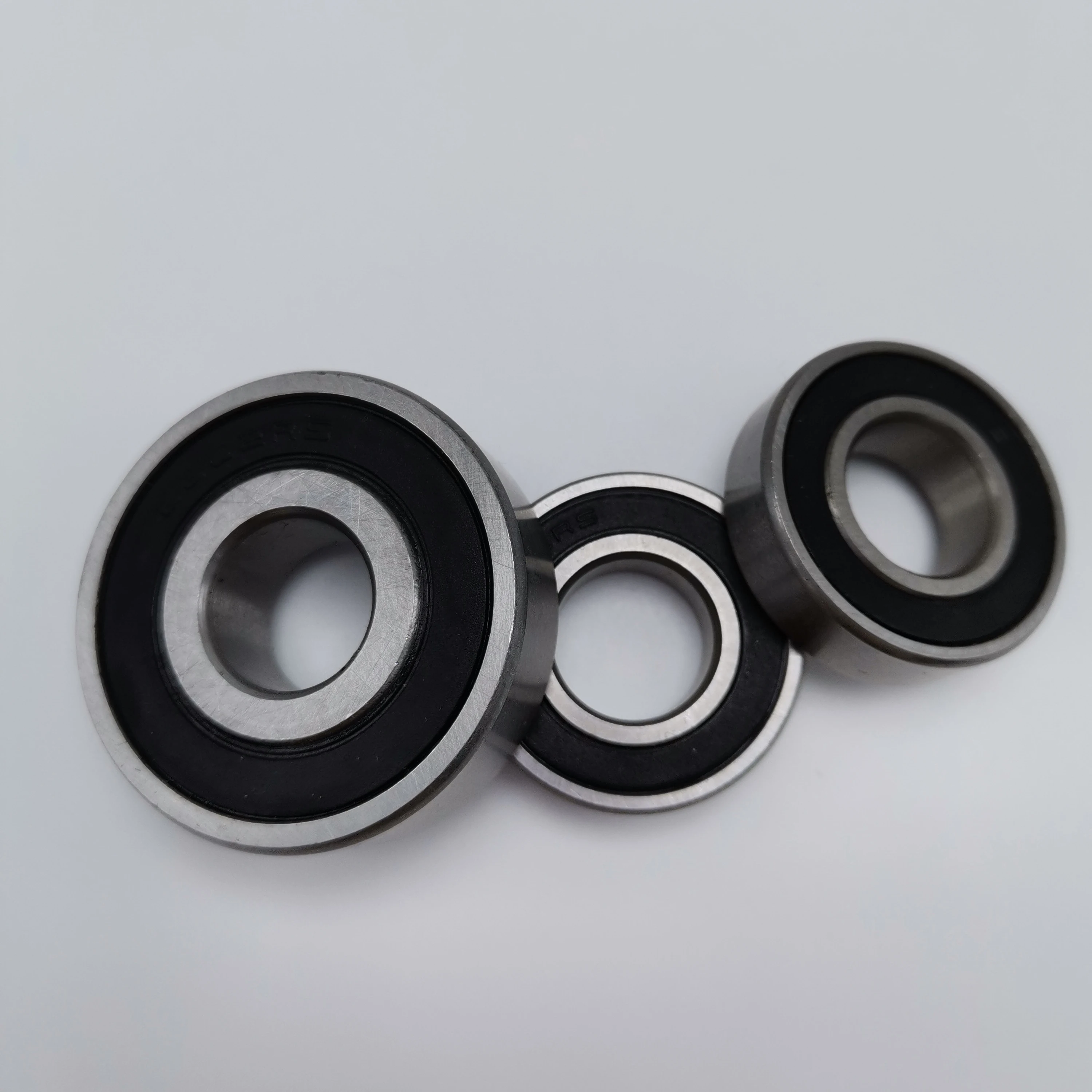 High performance standard size micro miniature high speed operation Motorcycle engine bearing FAG deep groove ball bearing 6302
