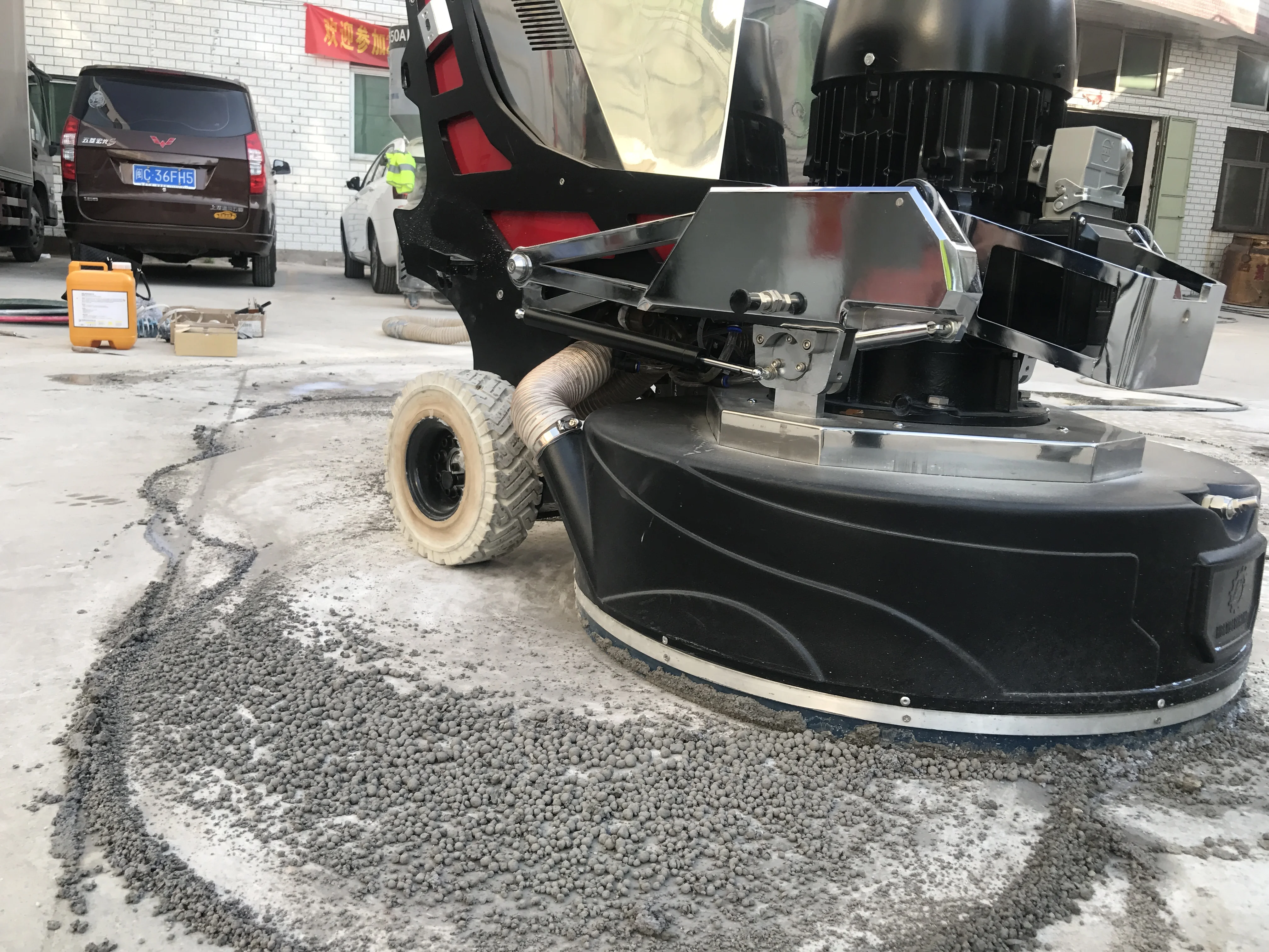 Hot Sales High Efficiency Intelligent Remote Control Floor Grinding Machine