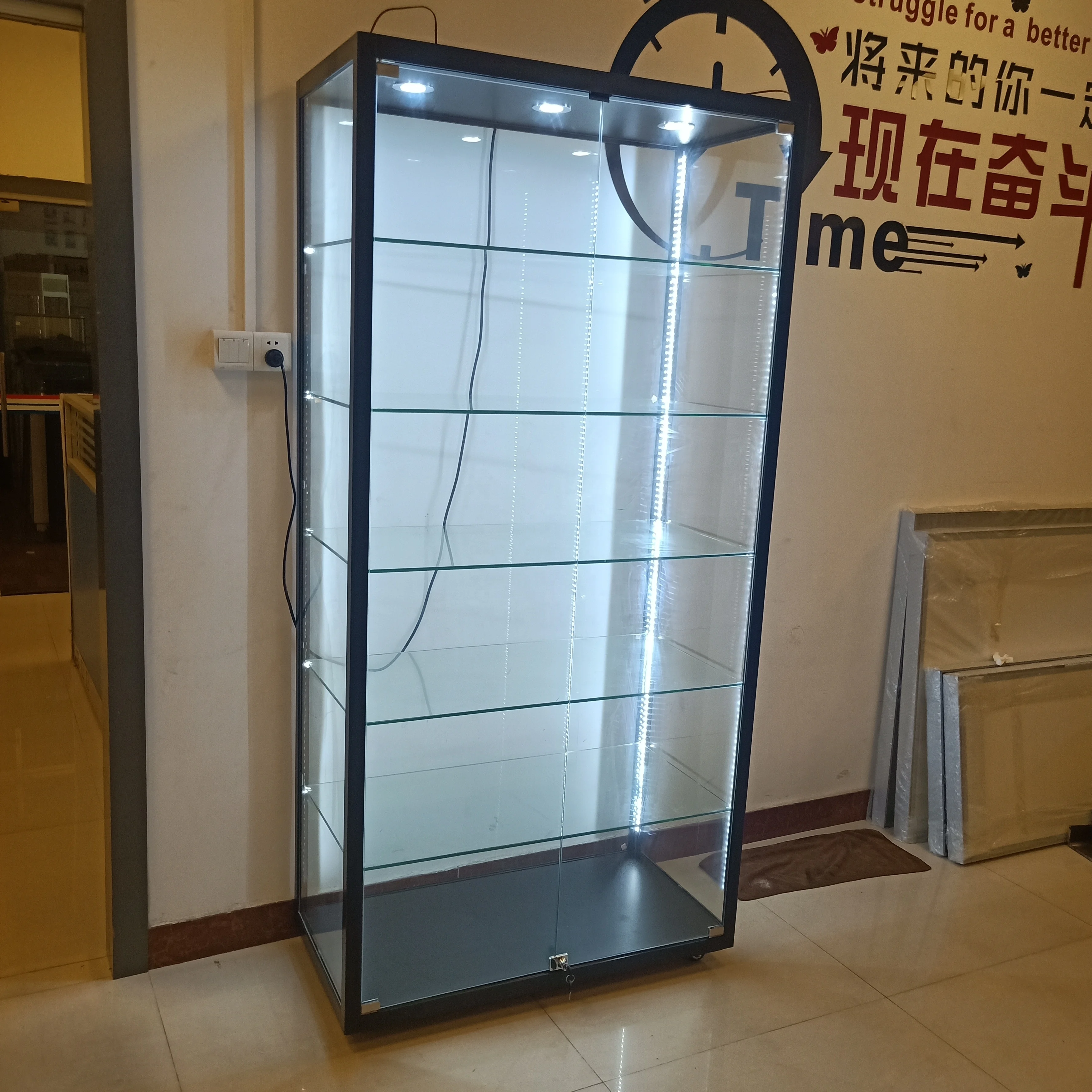 Guangzhou Factory Modern Full Vision Aluminum Frame Glass Vitrina  Bag Display Showcase