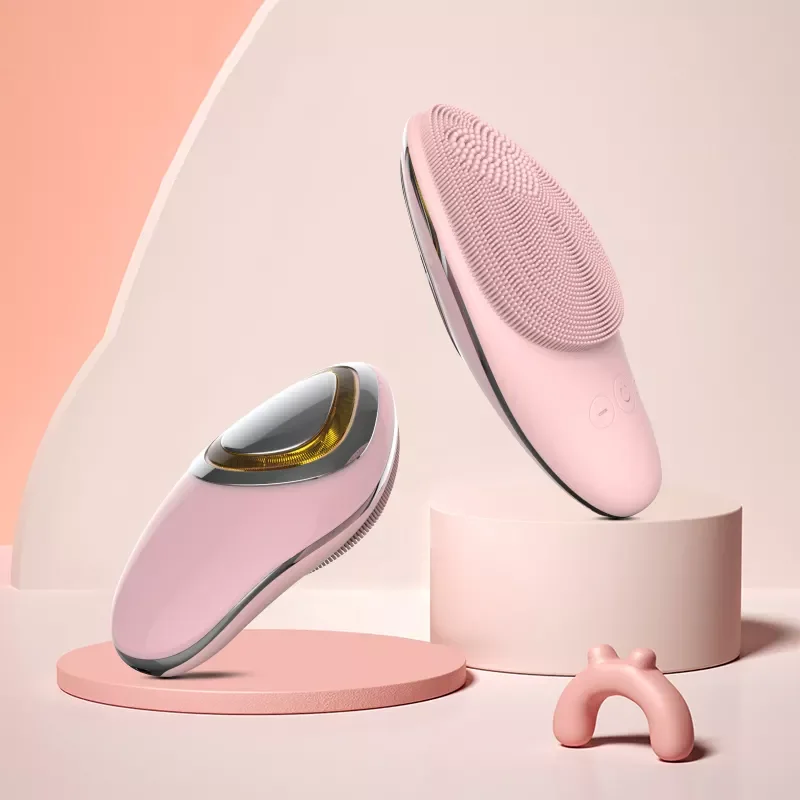 Multifunctional Facial Cleansing Brush Silicone Face Cleaning Brush with EMS current For Skin Tightening