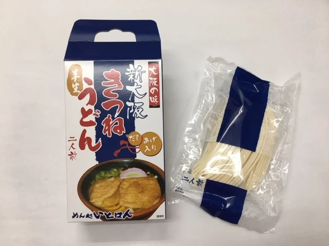 Japanese noodle instant food production with the fried tofu is cooked sweetly