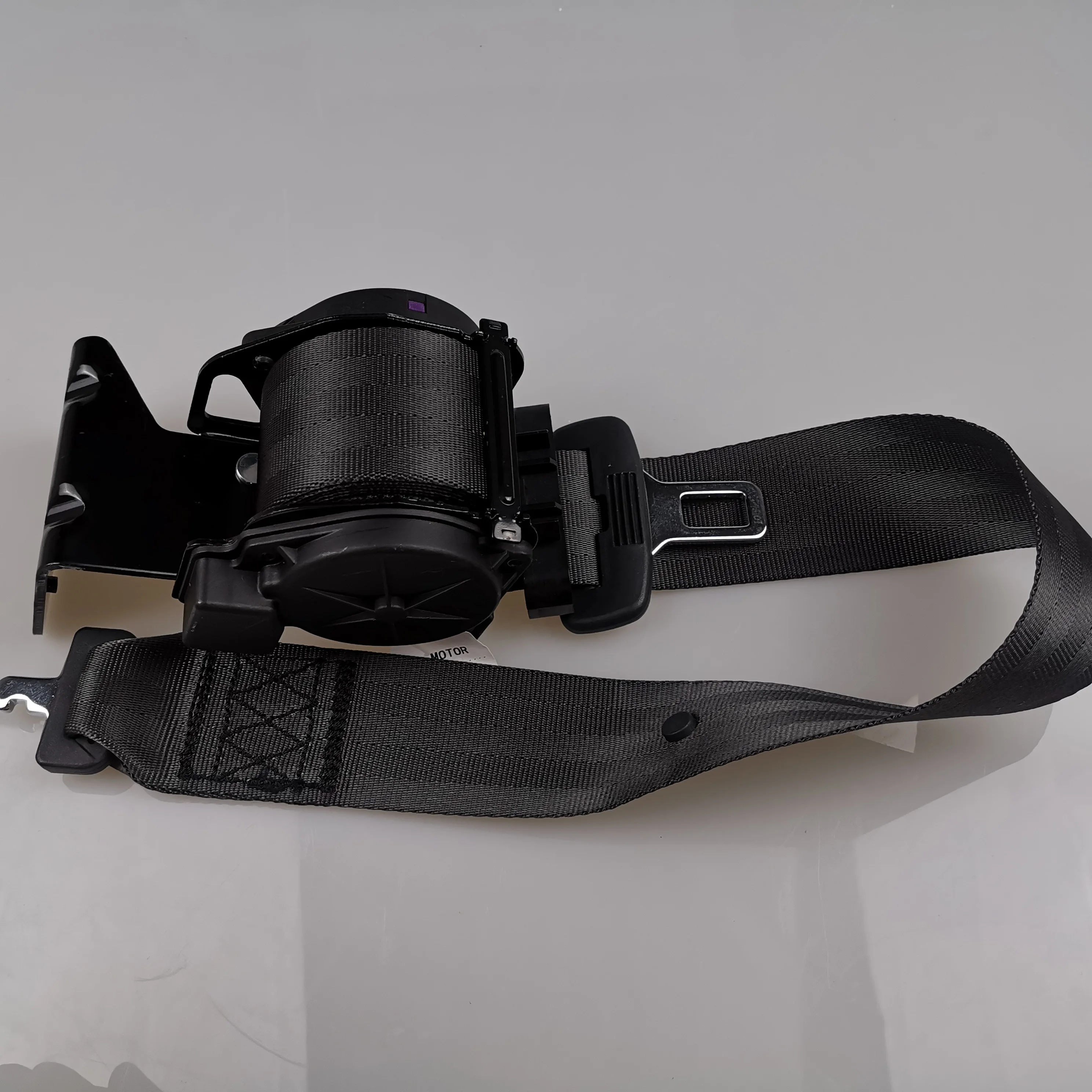 SAIC MAXUS T60 Original Second row center seat belt C00048302