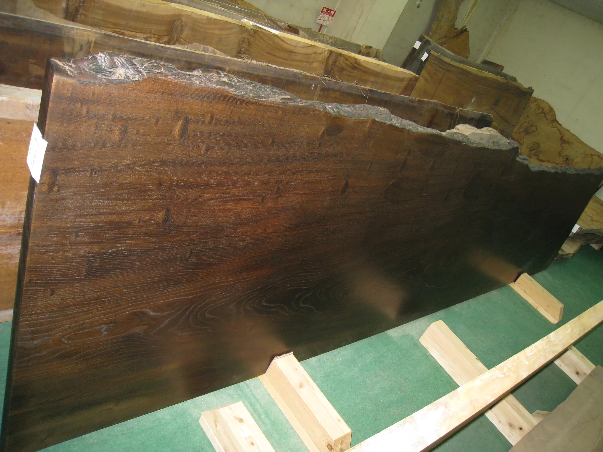 Japan representative broad-leaved tree solid wood counter top worktops