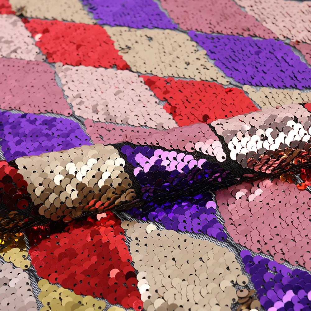 Factory Price Fashion Diamond Colourful Red Black Plaid Style Sequin Fabric for Clothing