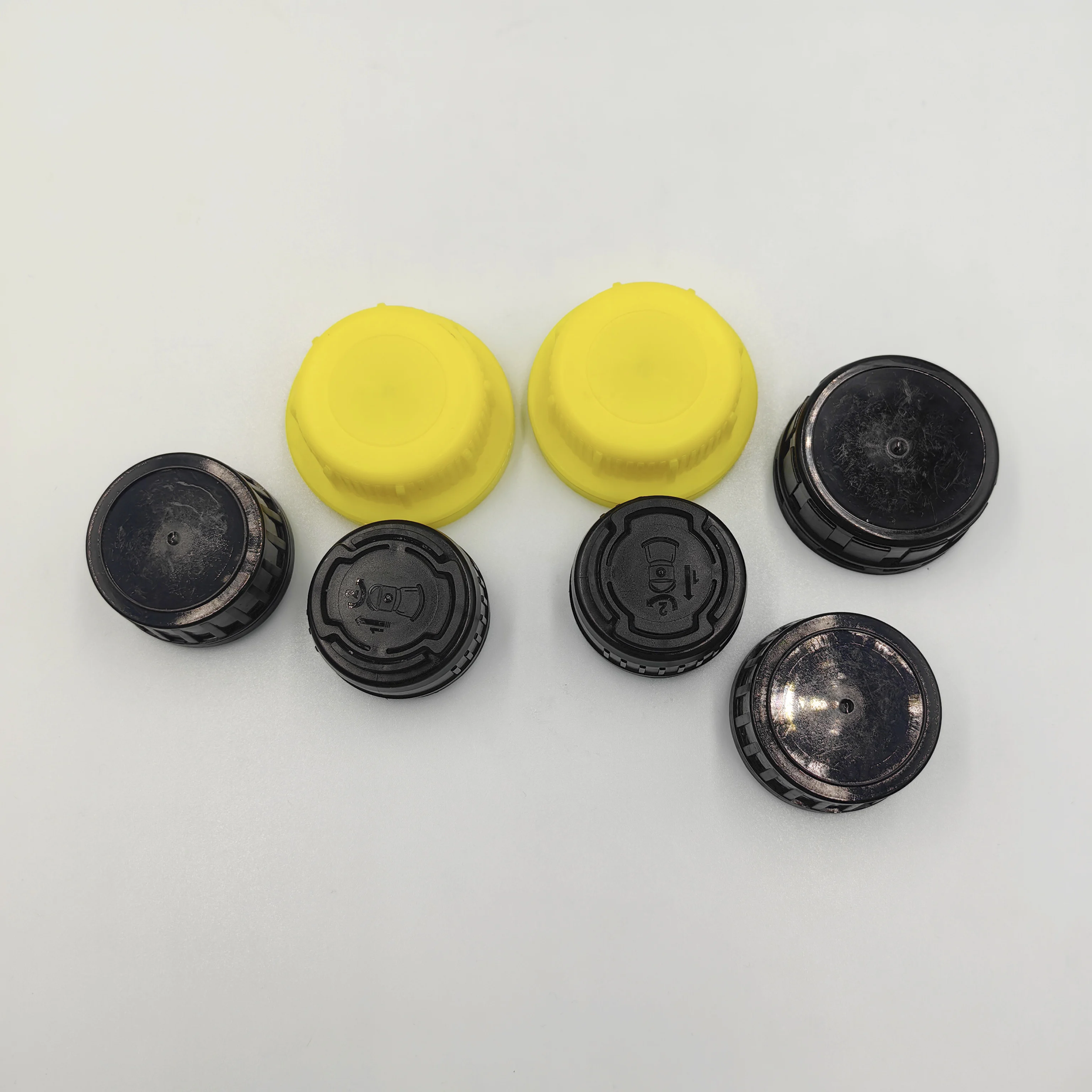 32mm 42mm Wholesale engine oil cap pilfer-proof cap motor oil plastic bottle screw oil cap