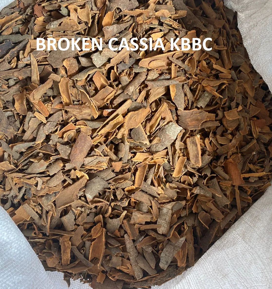 Cheap bulk for Hot spicy Broken Cassia Cinnamon length 2cm up with or without external bark