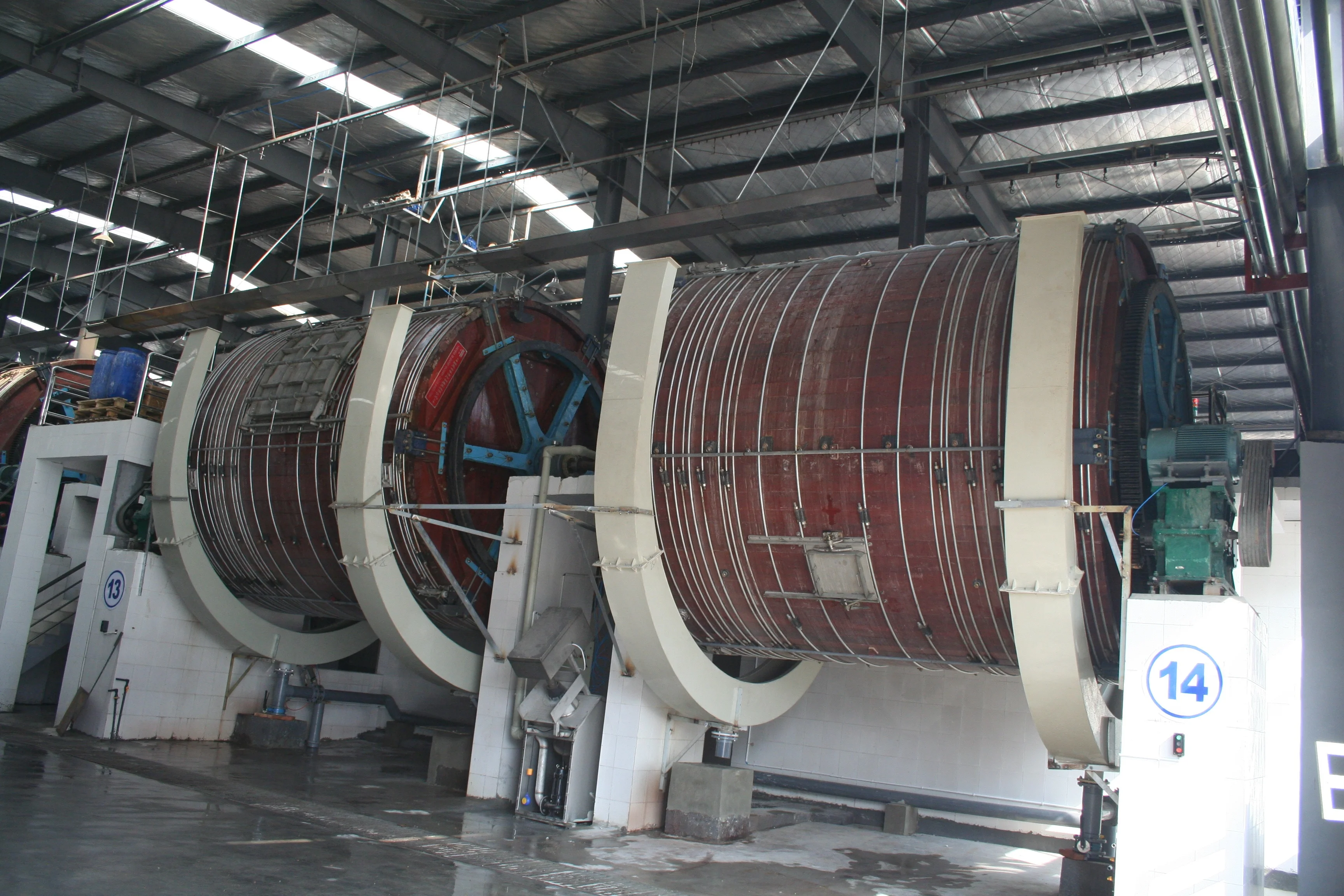 device for leather tannery D4.5 BY 4.5 M leather superloading wooden liming drum/leather machine made in China