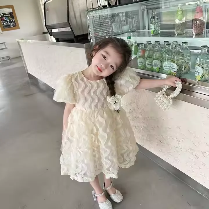High Quality Wholesale Summer Princess Soft Cotton Casual Dresses Girls Newborn Baby Kids 2-8y Puff Sleeve Mesh Design