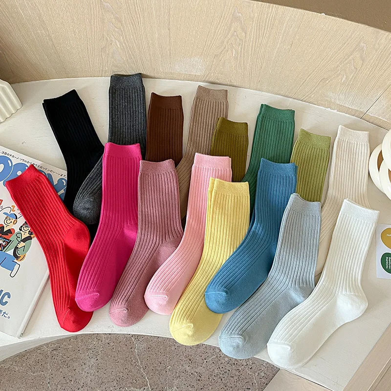 2024 New Popular Sweet Candy Color Ladies Socks Wholesaler Distribute Spring Autumn Solid Ribbed Women Cotton Spandex Crew Socks