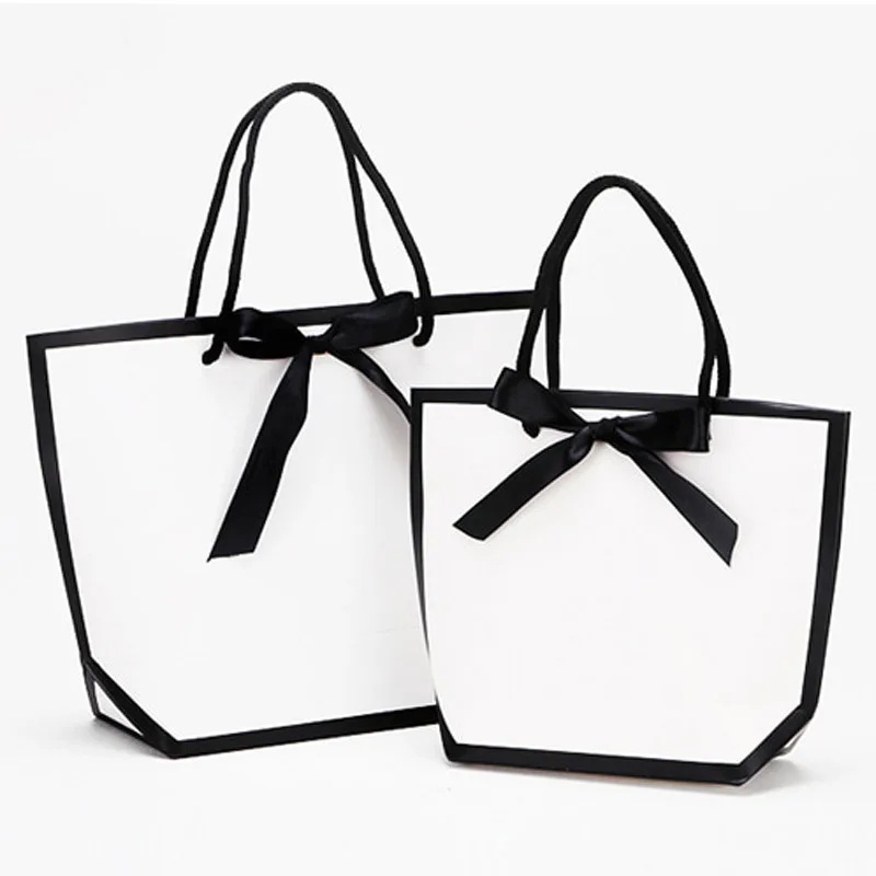 Custom design gift shopping paper bags with your logo jewelry gift paper bags with bow tie