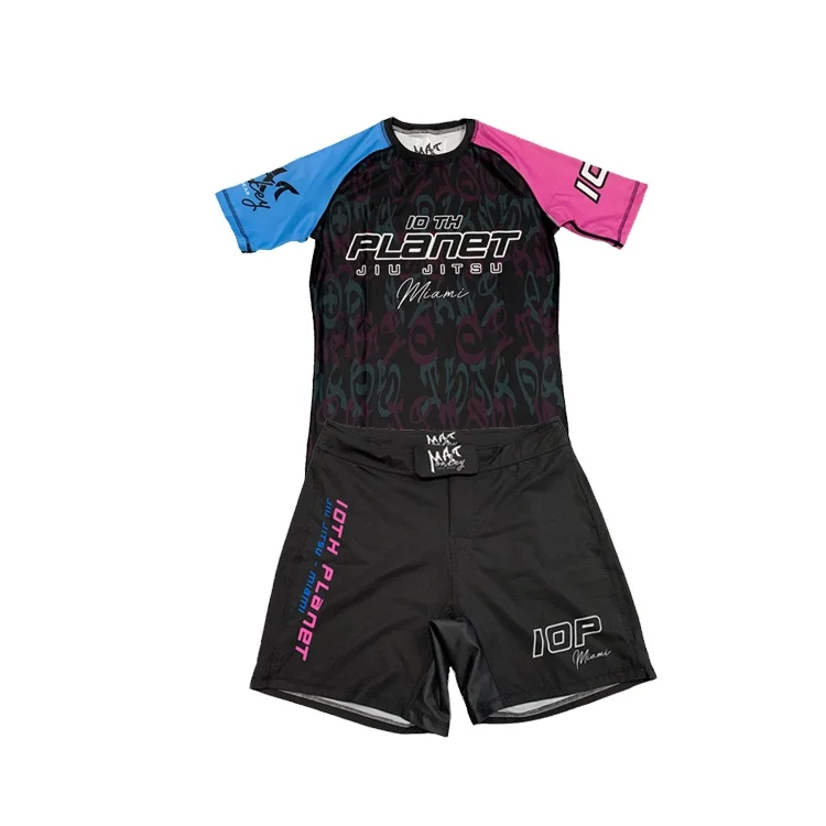 Manufacturer Wholesale Custom Design MMA Rash Guard For Men And Kids Long Sleeve Women Rash Guard With Logo
