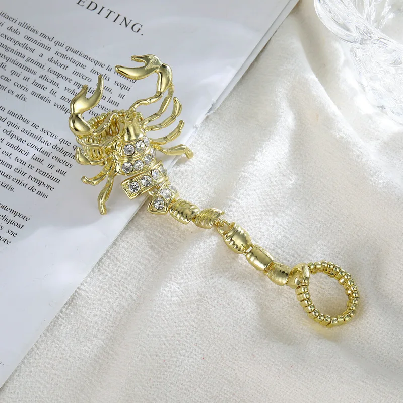 New Exaggerated Punk Scorpion Two Piece Crystal Adjustable Retro Personality Animal Big Ring Special Rock Style Jewelry