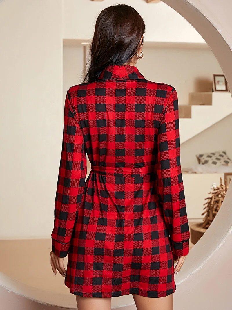 Family Pajamas for Christmas Female Buffalo Short Bathrobe Polyester Extra Thick and Soft Bathrobe