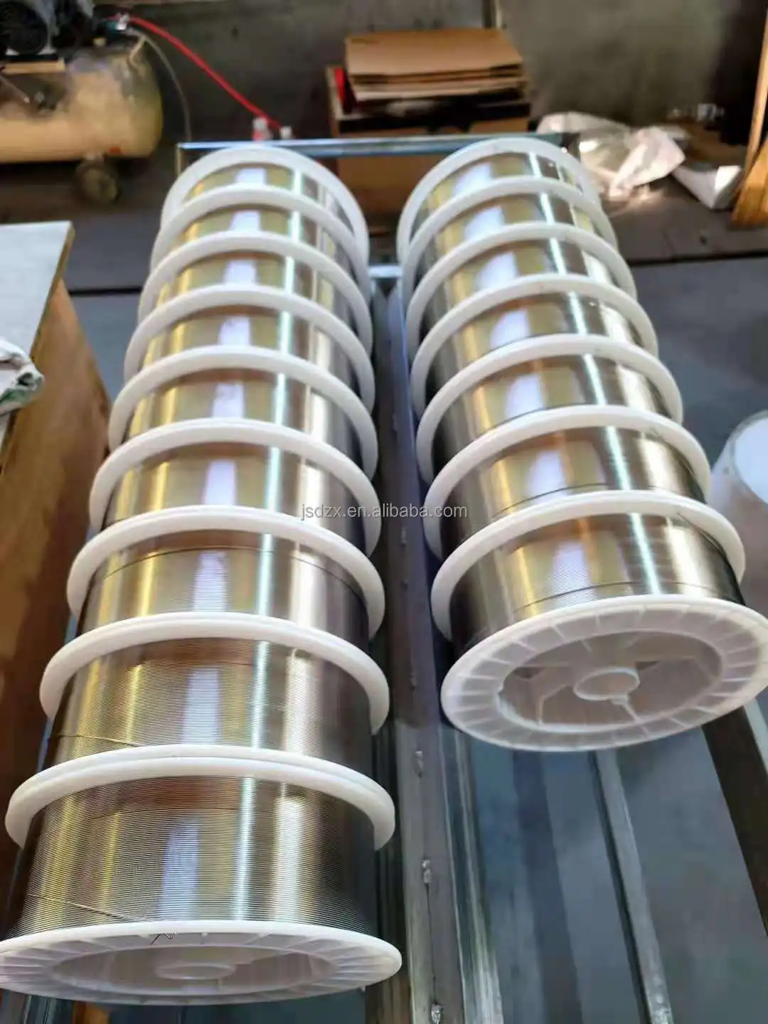 AWS A5.14 ERNiCrMo-3 ERNiCrMo-4 ERNiCrMo-13 ERNiCr-3 ERNiCu-7 ERNi-1 Inconel alloy Steel MIG TIG Welding Wire Rod