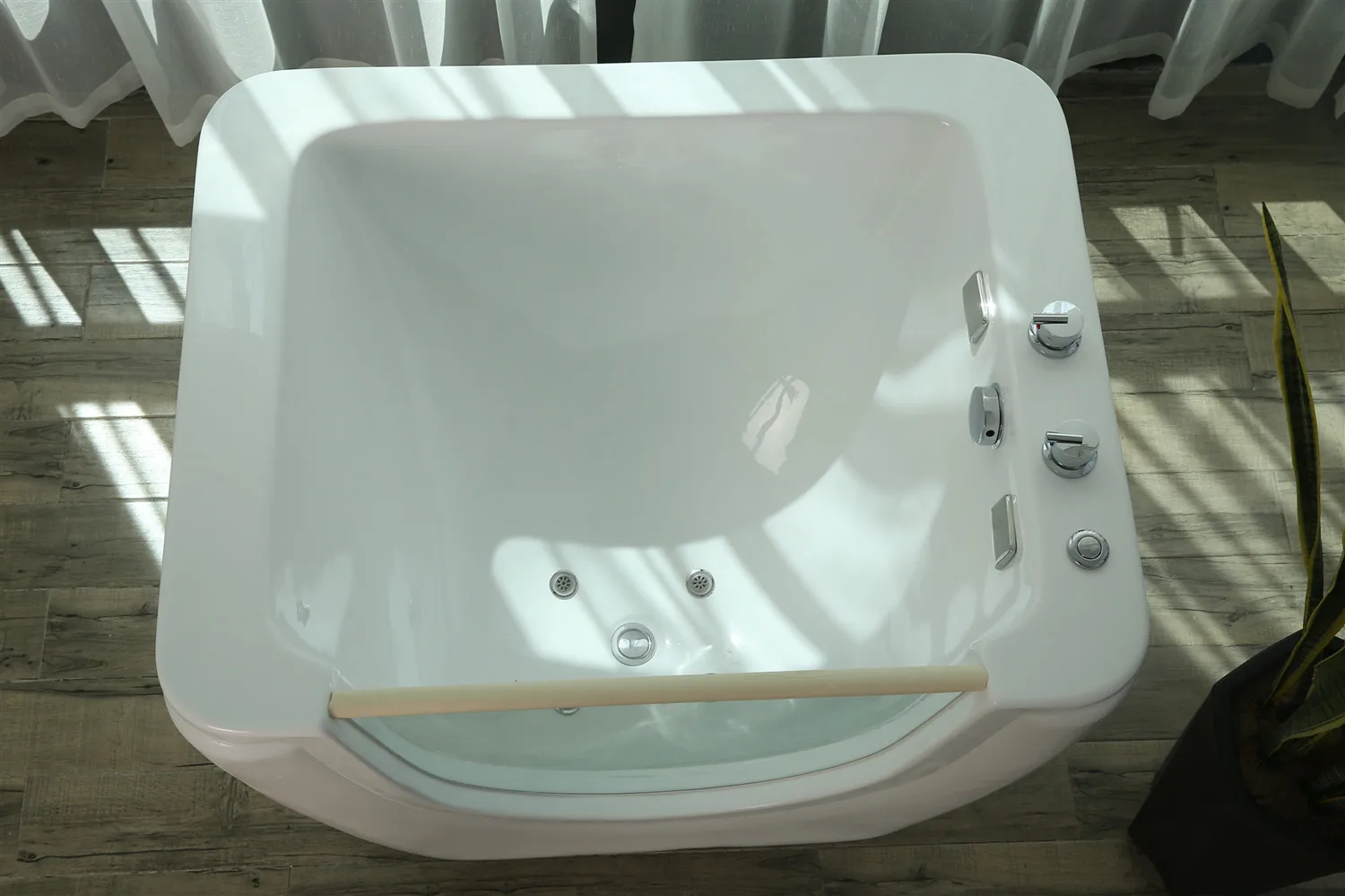 Manufacturing Hydromassage bathtub Pet grooming equipment Bathtub 110 cm