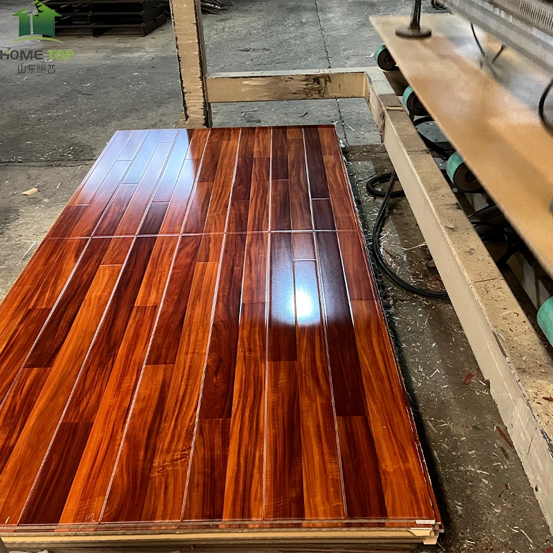 High-Density Wood Grain Waterproof Stain-Resistant Scratch-Resistant customized Laminate Flooring