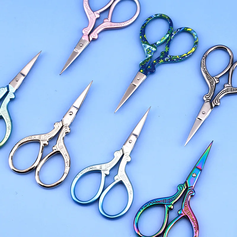 Wholesale Embossed Craft Dragon and Phoenix Scissors 91mm Tea Bag Retro Household Scissors