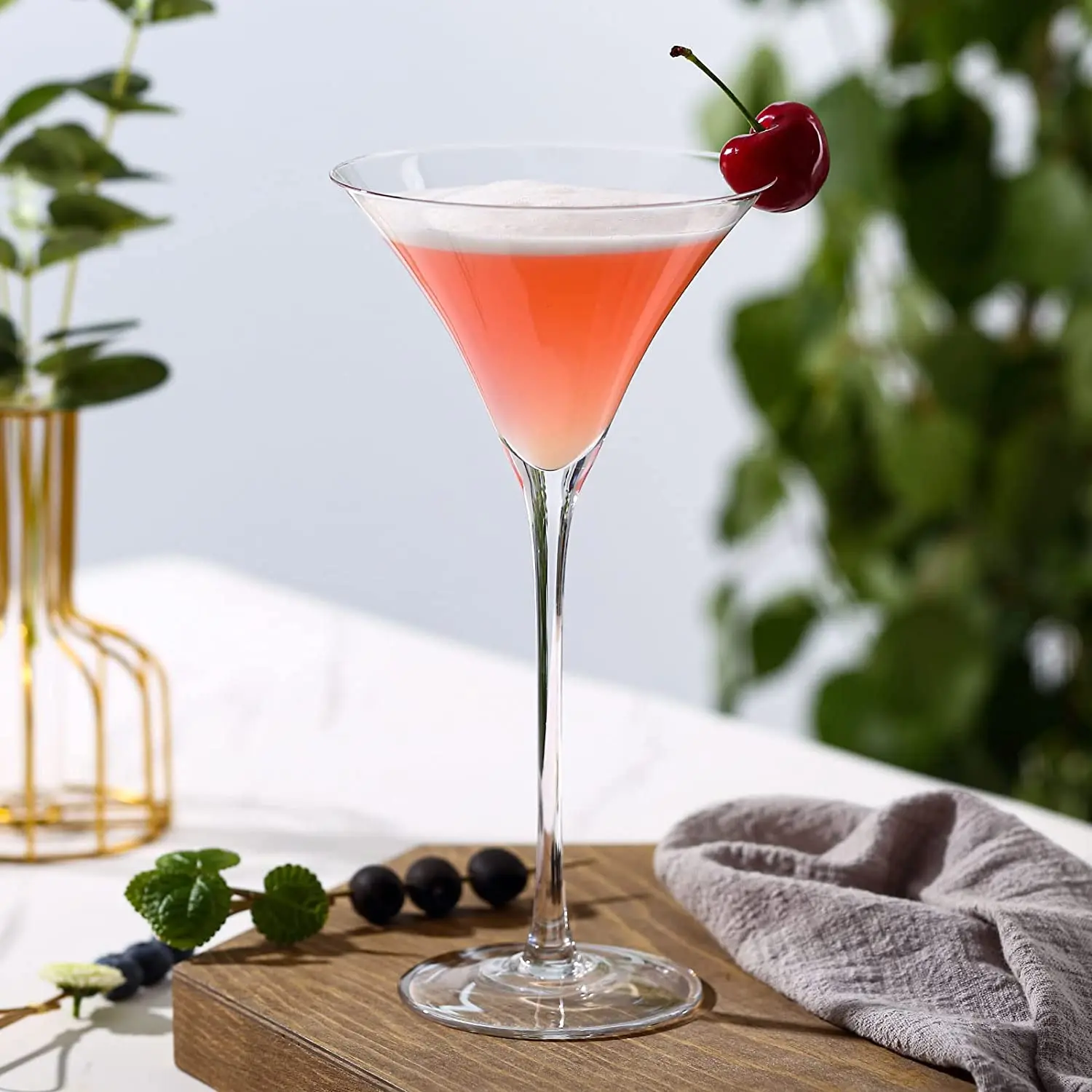 Bar Accessories 8.5oz Crystal Tall Coupe Cocktail Glass with Stem for Martini Manhattan Margarita & Cocktails