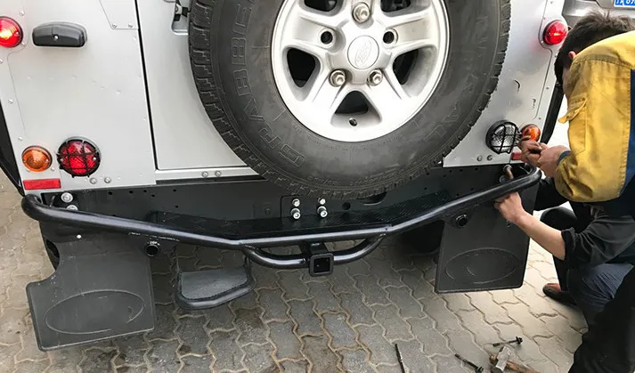 4x4 внедорожные спортивные автозапчасти черный порошковый стальной бампер буксирная сцепка приемник штанга подходит для landrover defender 110
