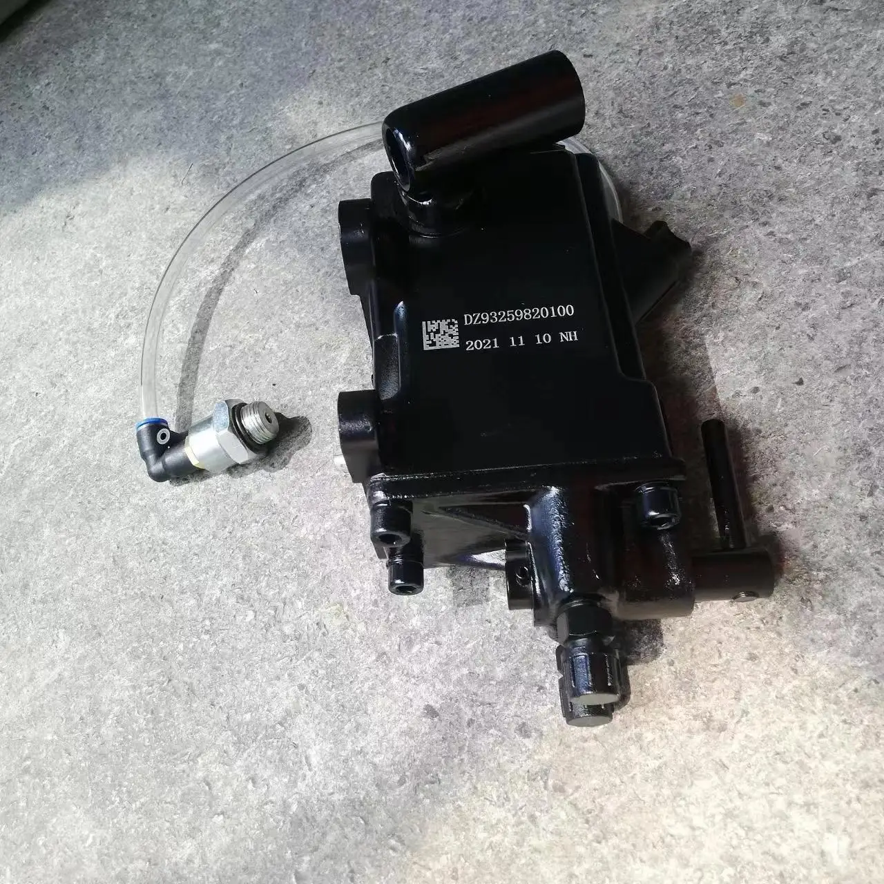 SHACMAN Truck Parts hydraulic manual pump DZ93259820100 DZ 93259820110 199100820025 JZ91199822000for Shacman Cabin Lift Pump