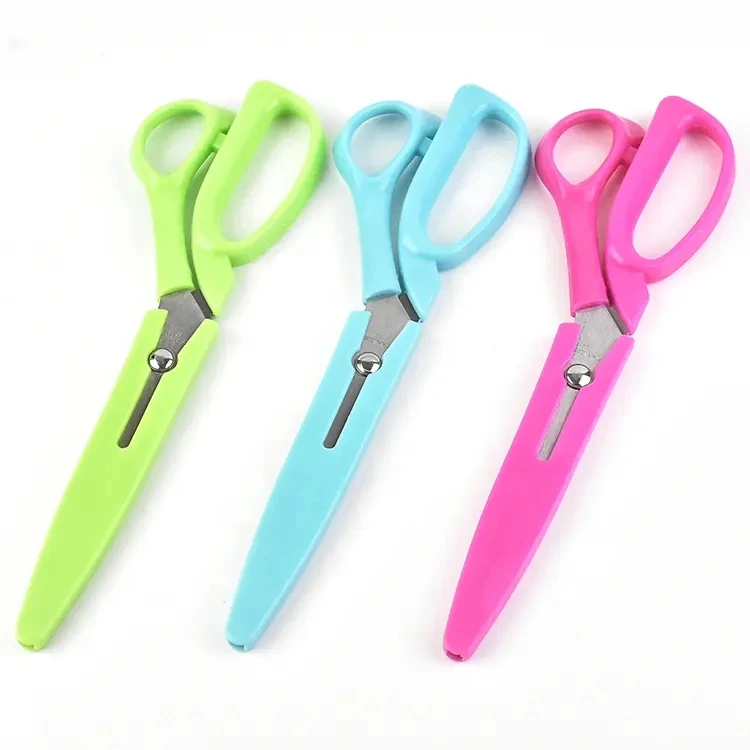 Top quality wholesales sewing scissors plastic tailoring scissors with cover